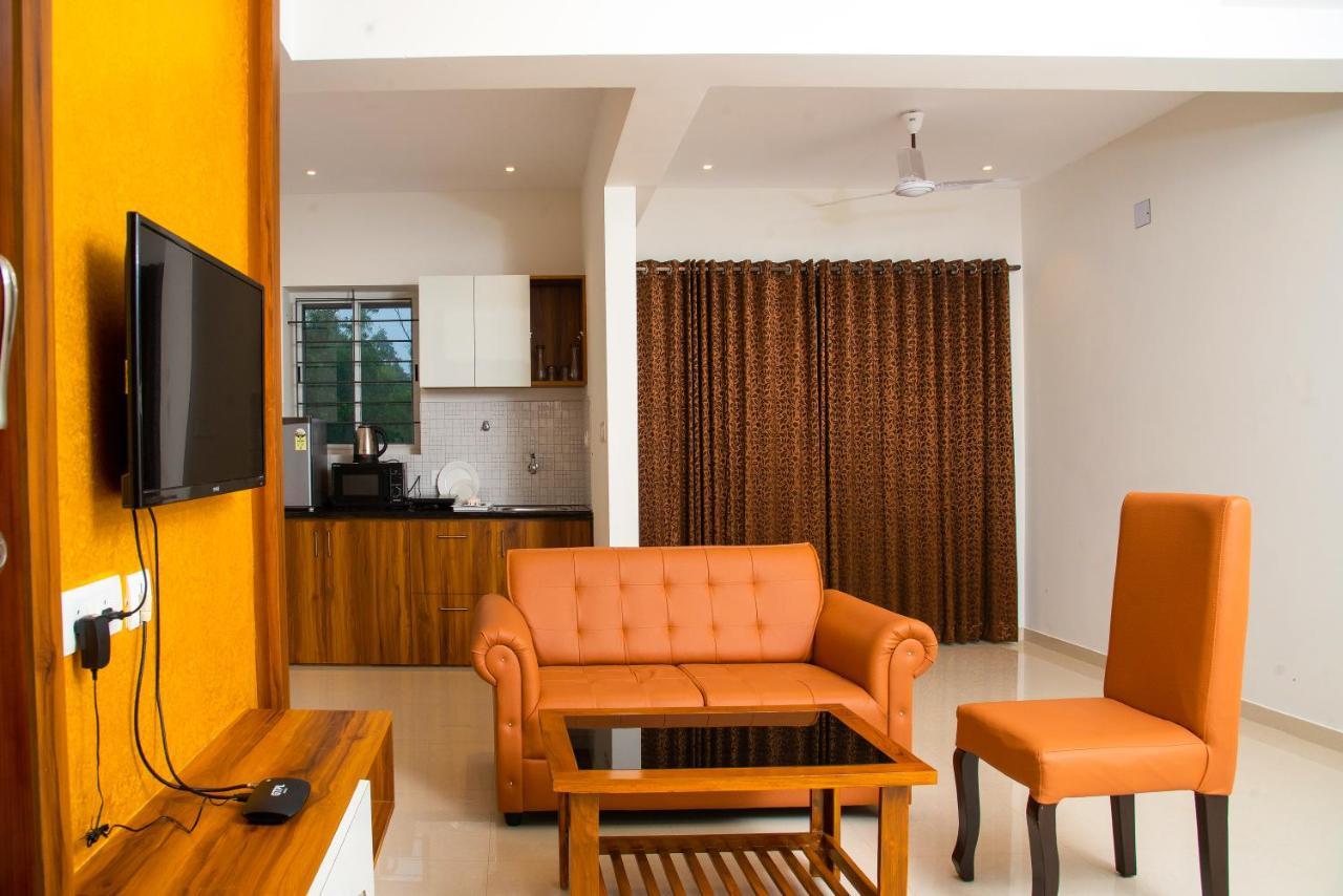 Beach Heaven Deluxe Rooms & Serviced Apartments Suratakal Dış mekan fotoğraf